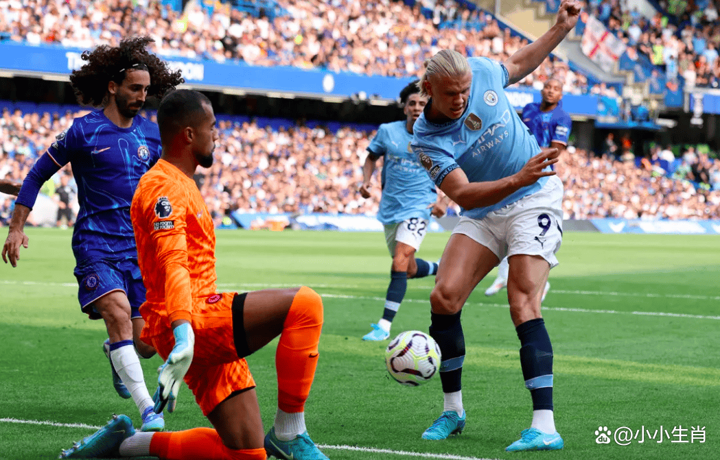 包含英国足球联盟：豪门队伍实力较量进入白热化的词条