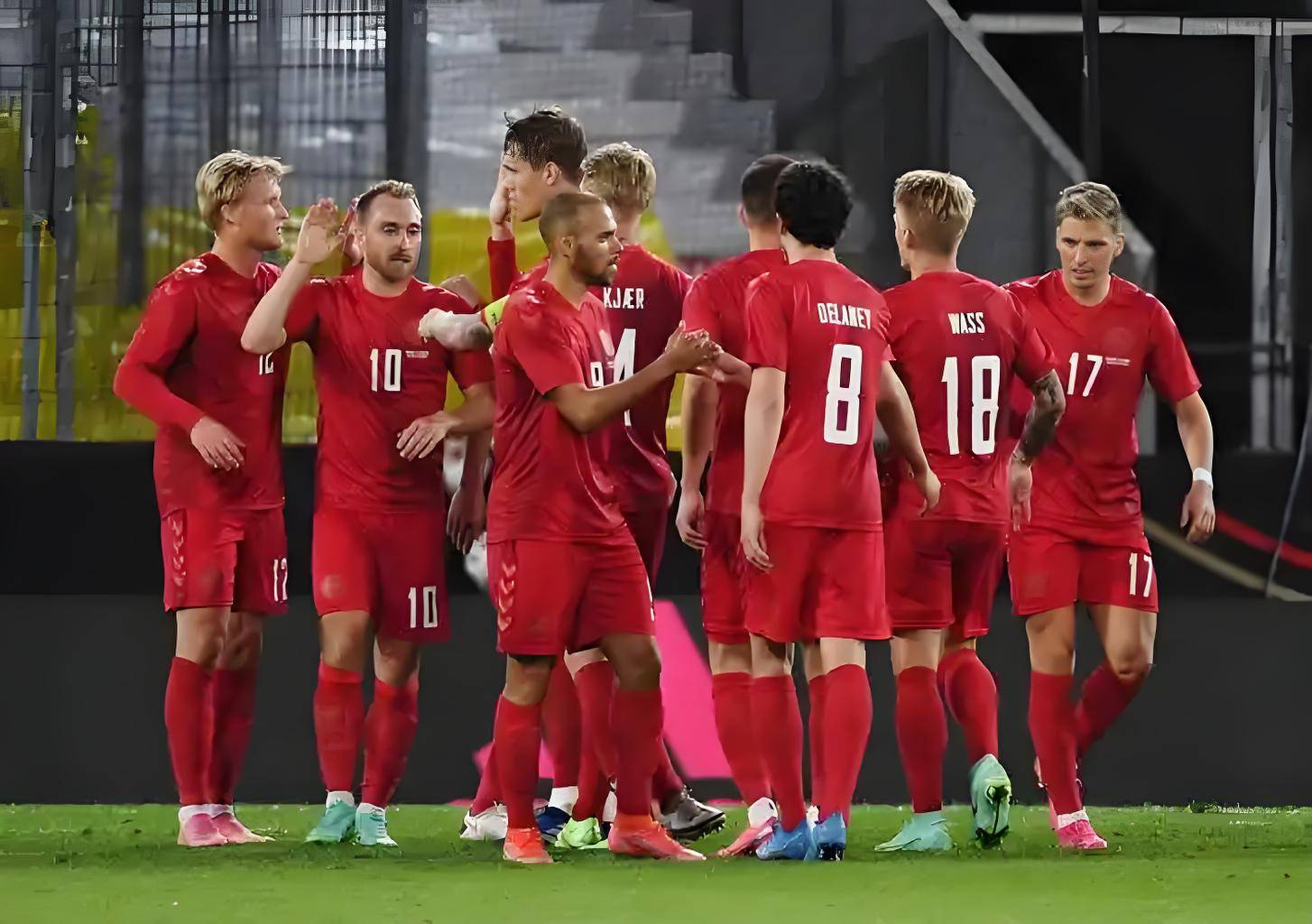 爱游戏登录-关于拜仁慕尼黑大比分胜利，晋级前景看好的信息