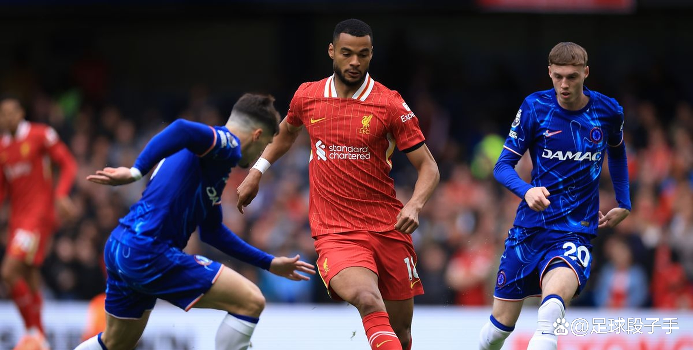 爱游戏官方登录入口-利物浦力争晋级，将对决拜仁慕尼黑的简单介绍