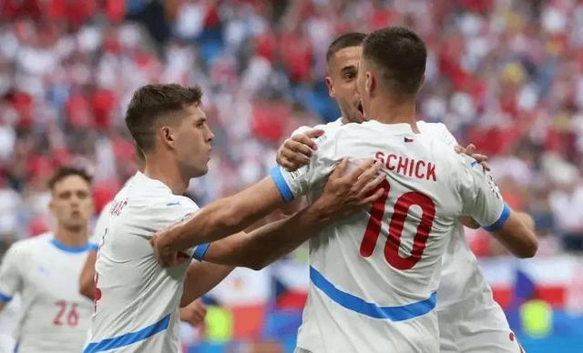 爱游戏-欧预赛：比利时克服挑战，实现四连胜