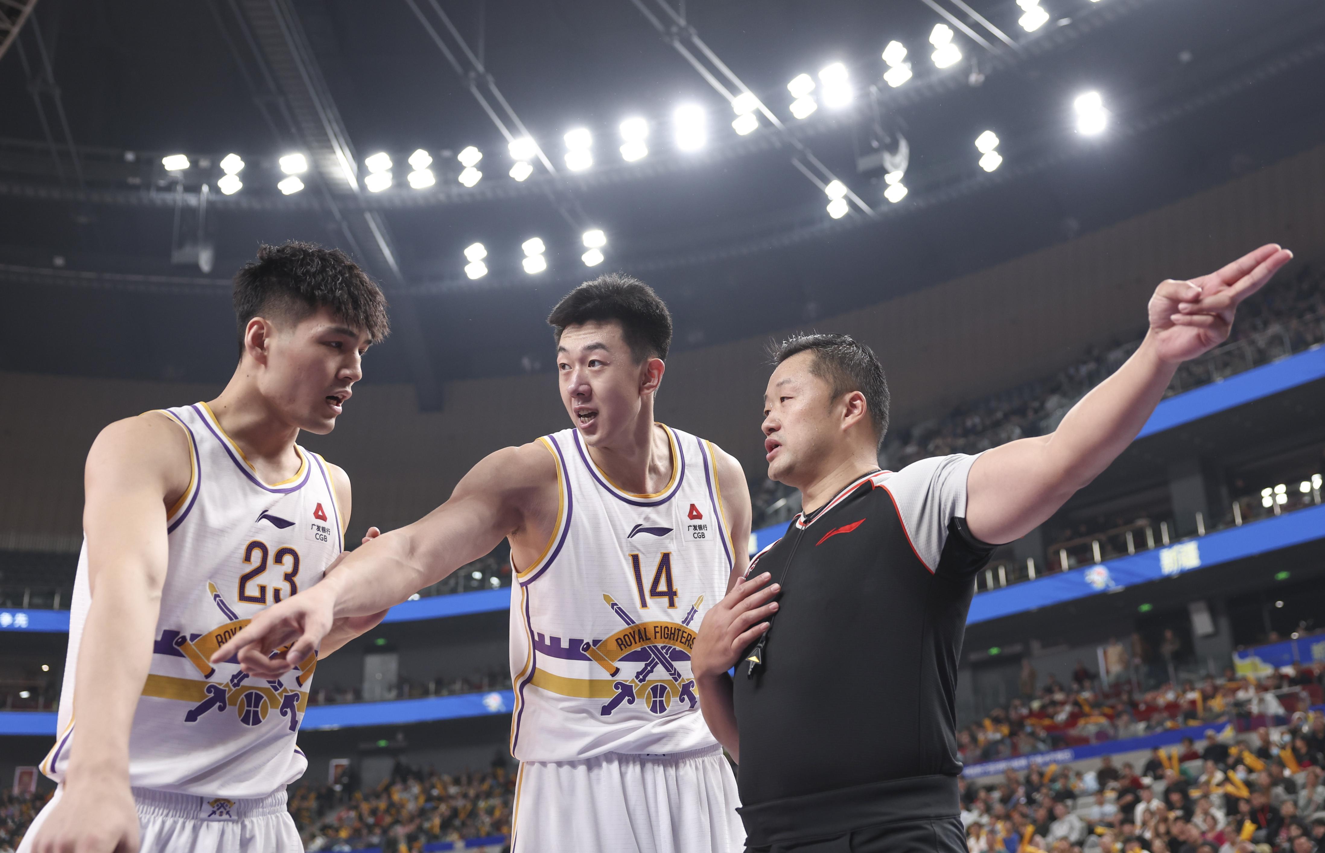 爱游戏网页版入口-福建队客场击败竞争对手，收获一场胜利