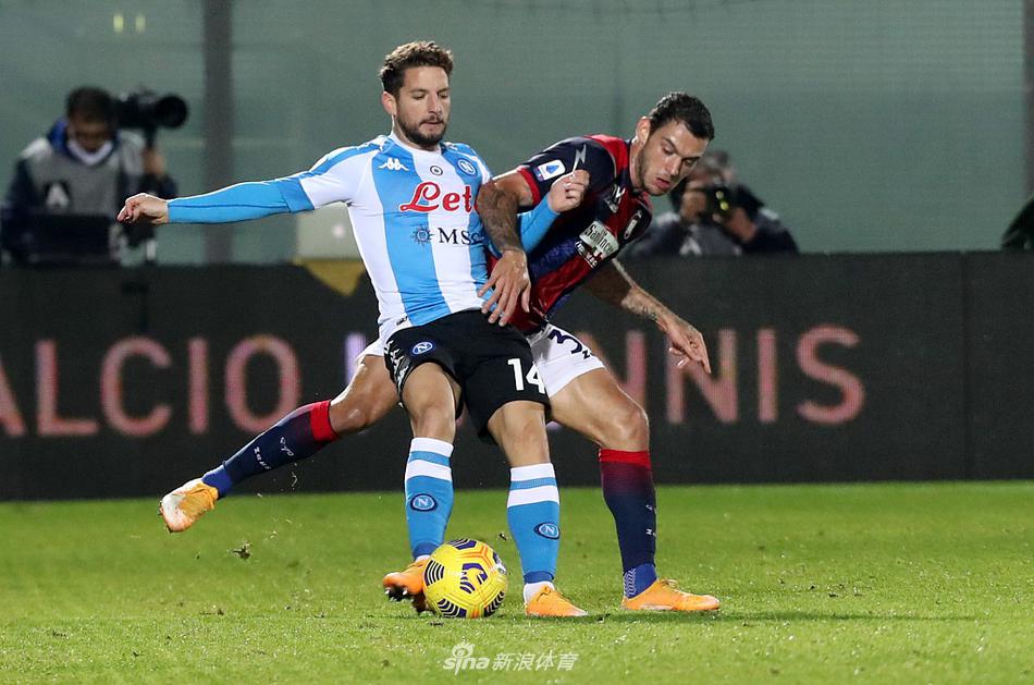 克罗托内被那不勒斯完胜，遭遇惨败的简单介绍