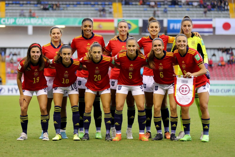 巴西女足逆转墨西哥，赢得一场胜利的简单介绍