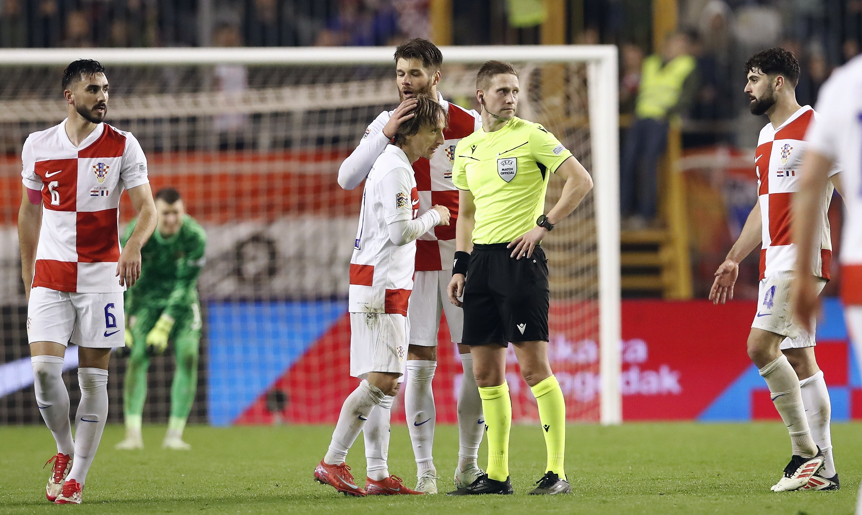 克罗地亚负捷克，缺席欧国联半决赛