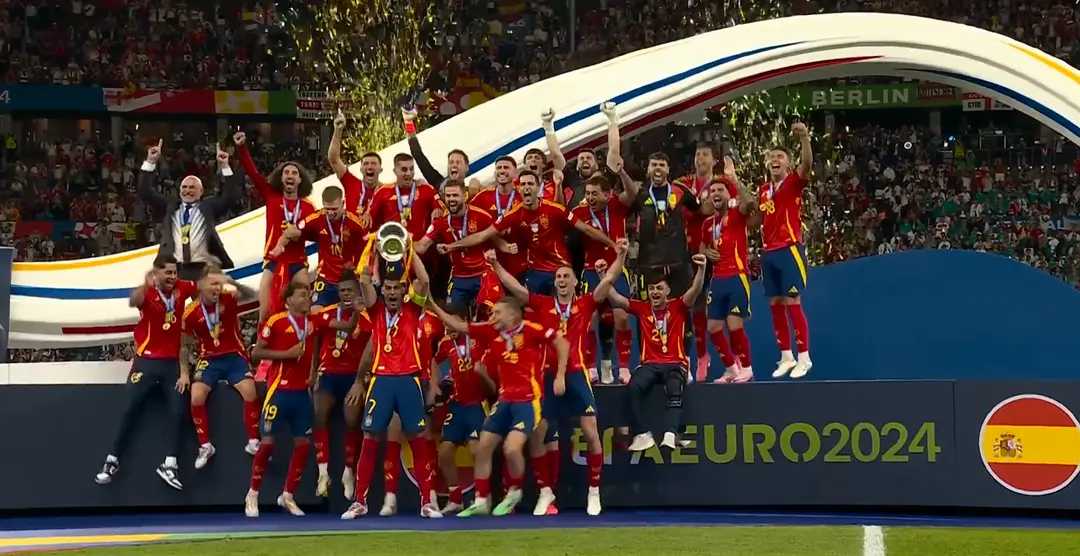 热门球队赢得了一场令人兴奋的胜利