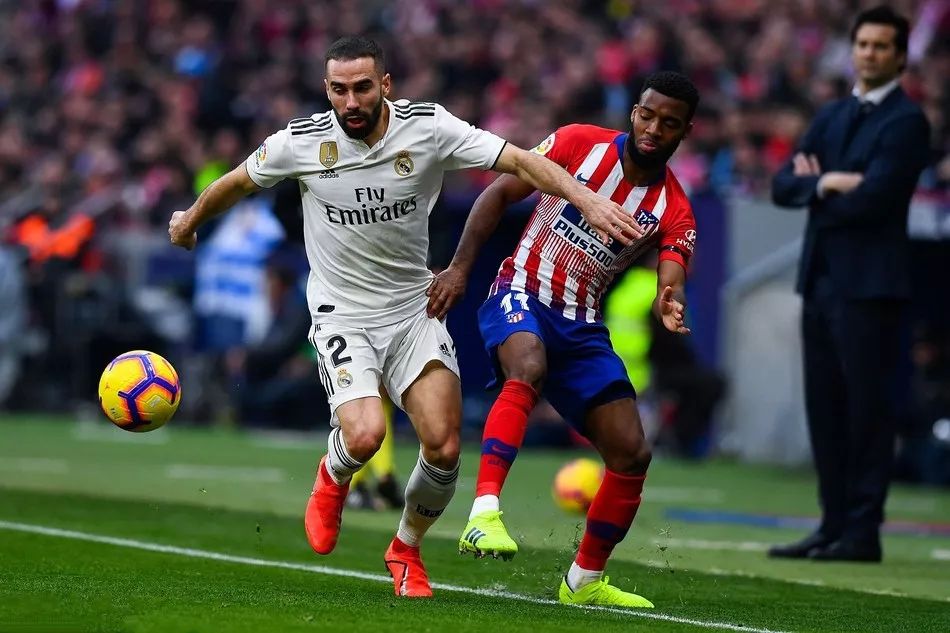 爱游戏官方入口-包含沃尔夫斯堡队不可一世，豪取胜利的词条