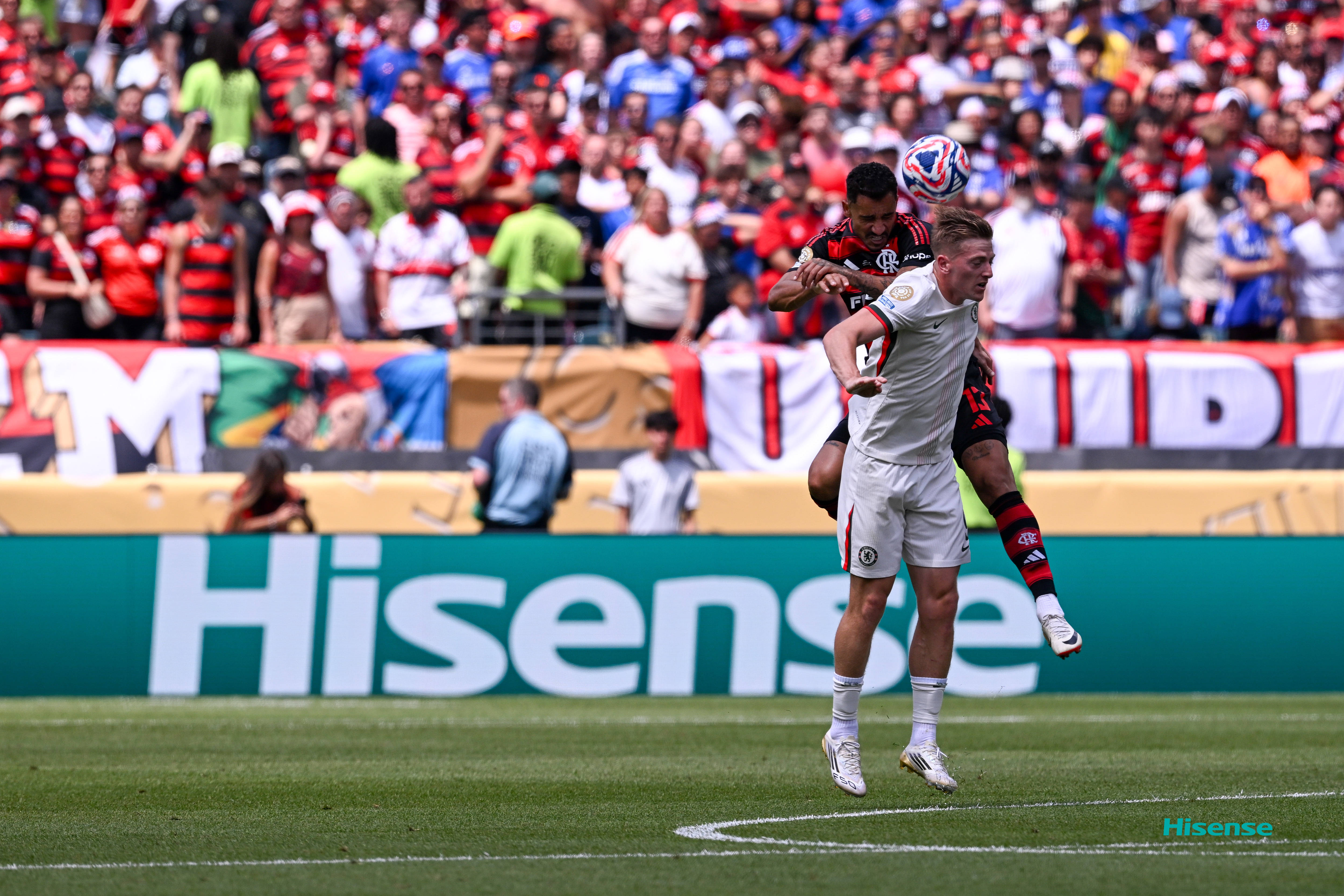 爱游戏体育平台-欧洲篮球联赛附加赛首轮，悬念迭起