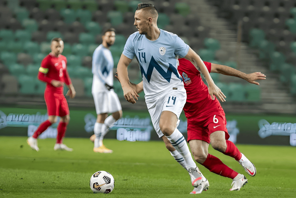 爱游戏官方入口-奥地利足球队在重要赛事中展现实力