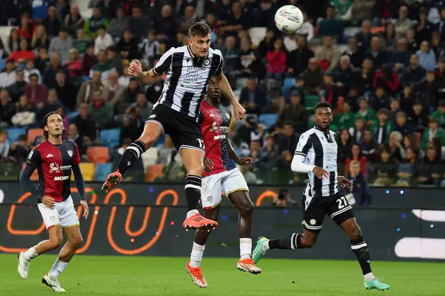 包含乌迪内斯主场失利，连续两轮不胜局面的词条